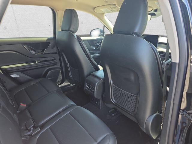 Used 2024 Lincoln Corsair AWD w/ Equipment Group 101A image 11