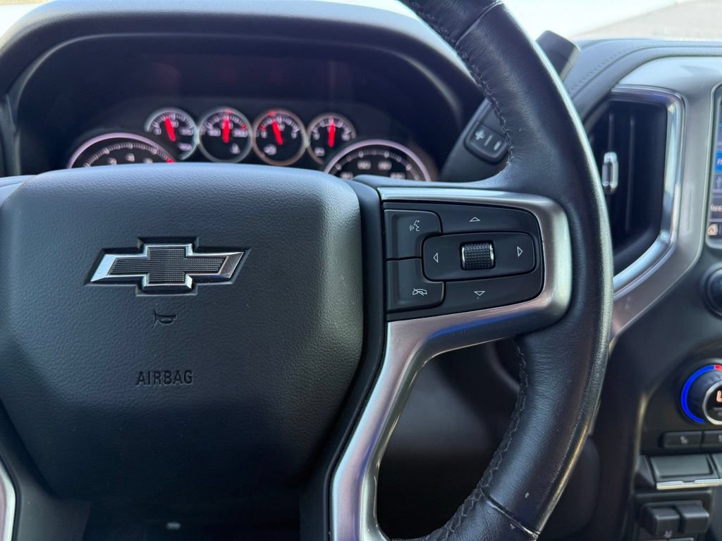 Used 2021 Chevrolet Silverado 1500 LT Trail Boss AWD/4WD image 17