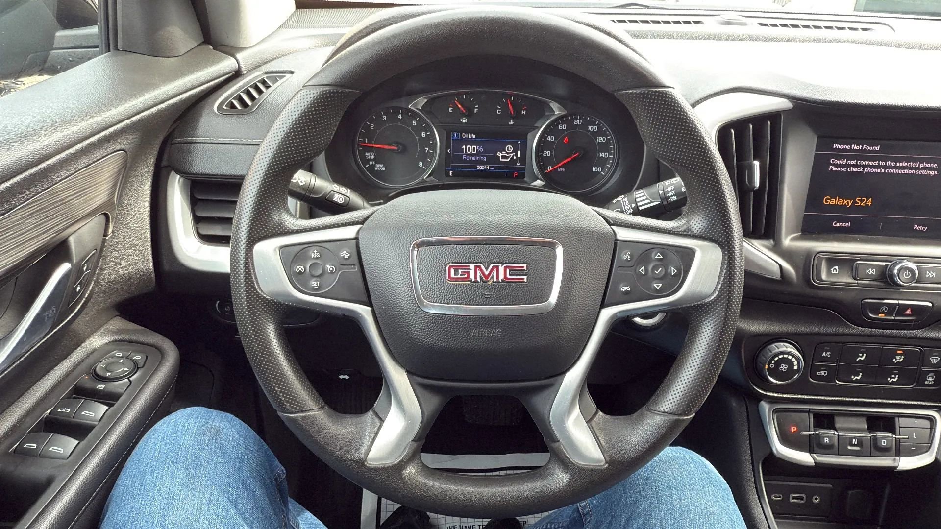 Used 2022 GMC Terrain SLE image 10