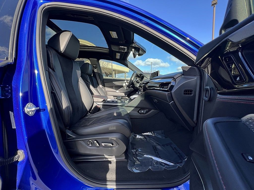 Used 2022 Acura MDX A-Spec image 27