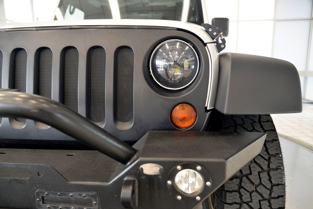 Used 2012 Jeep Wrangler Sport AWD/4WD image 11