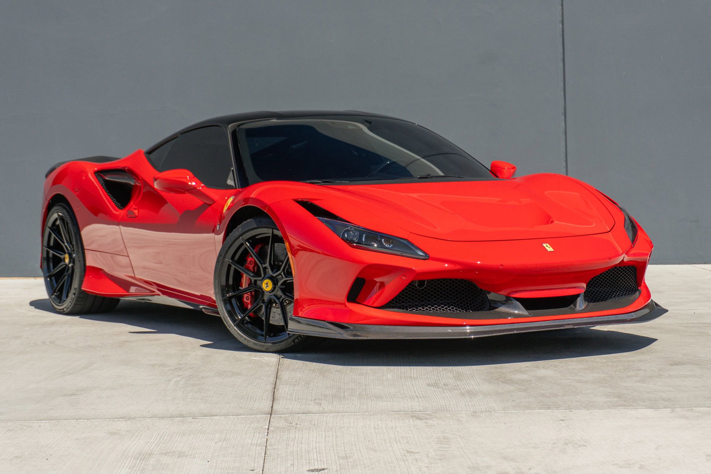 Used 2020 Ferrari F8 Tributo image 5