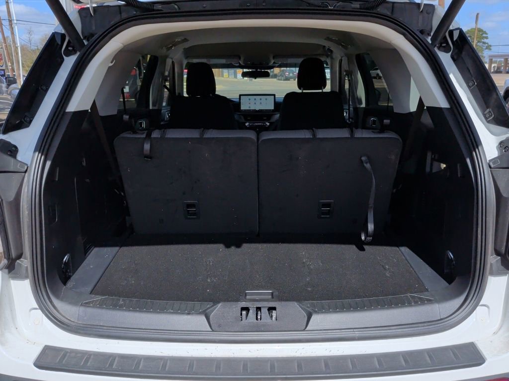 Used 2026 Ford Explorer Active image 41