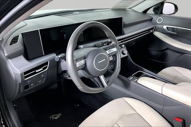 Used 2026 Hyundai Sonata SEL FWD image 16