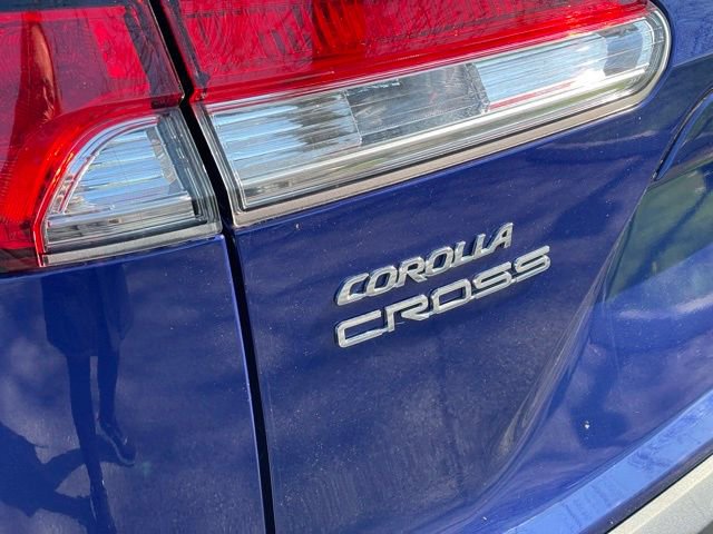 Used 2023 Toyota Corolla Cross LE w/ Moonroof Package AWD/4WD image 32