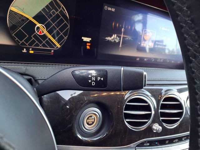 Used 2018 Mercedes-Benz S 450 Sedan image 18