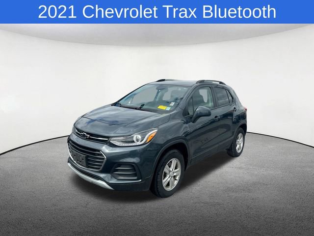 Used 2021 Chevrolet Trax LT w/ LT Convenience Package image 1