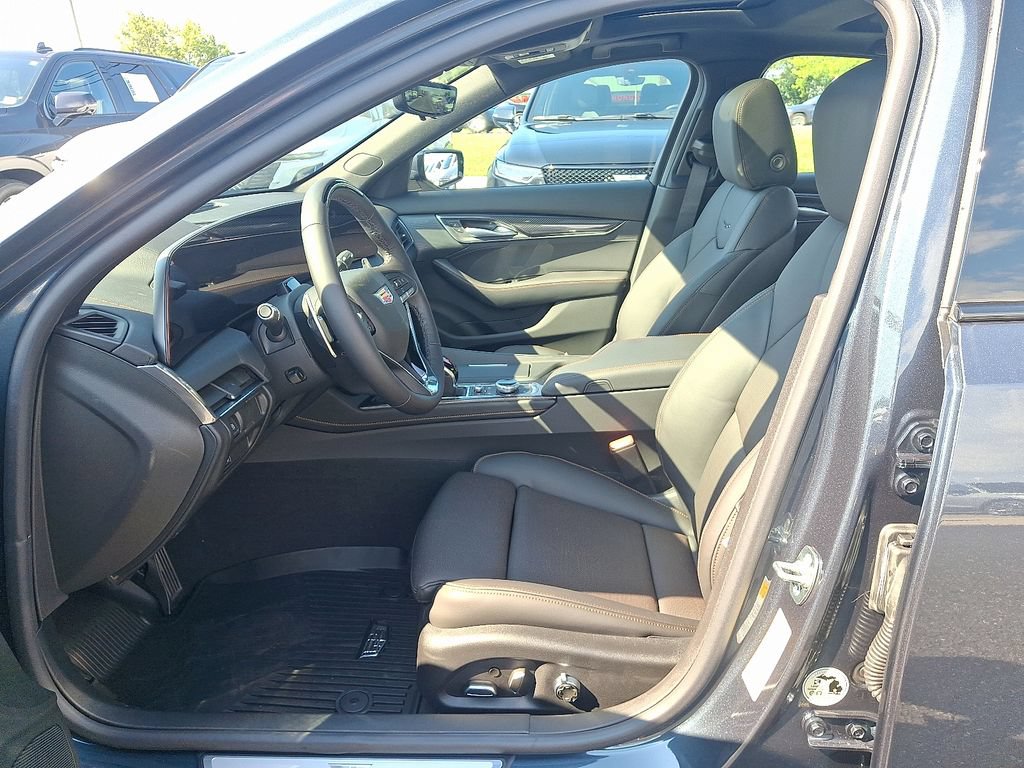 New 2026 Cadillac CT5 Sport w/ Technology Package AWD/4WD image 6