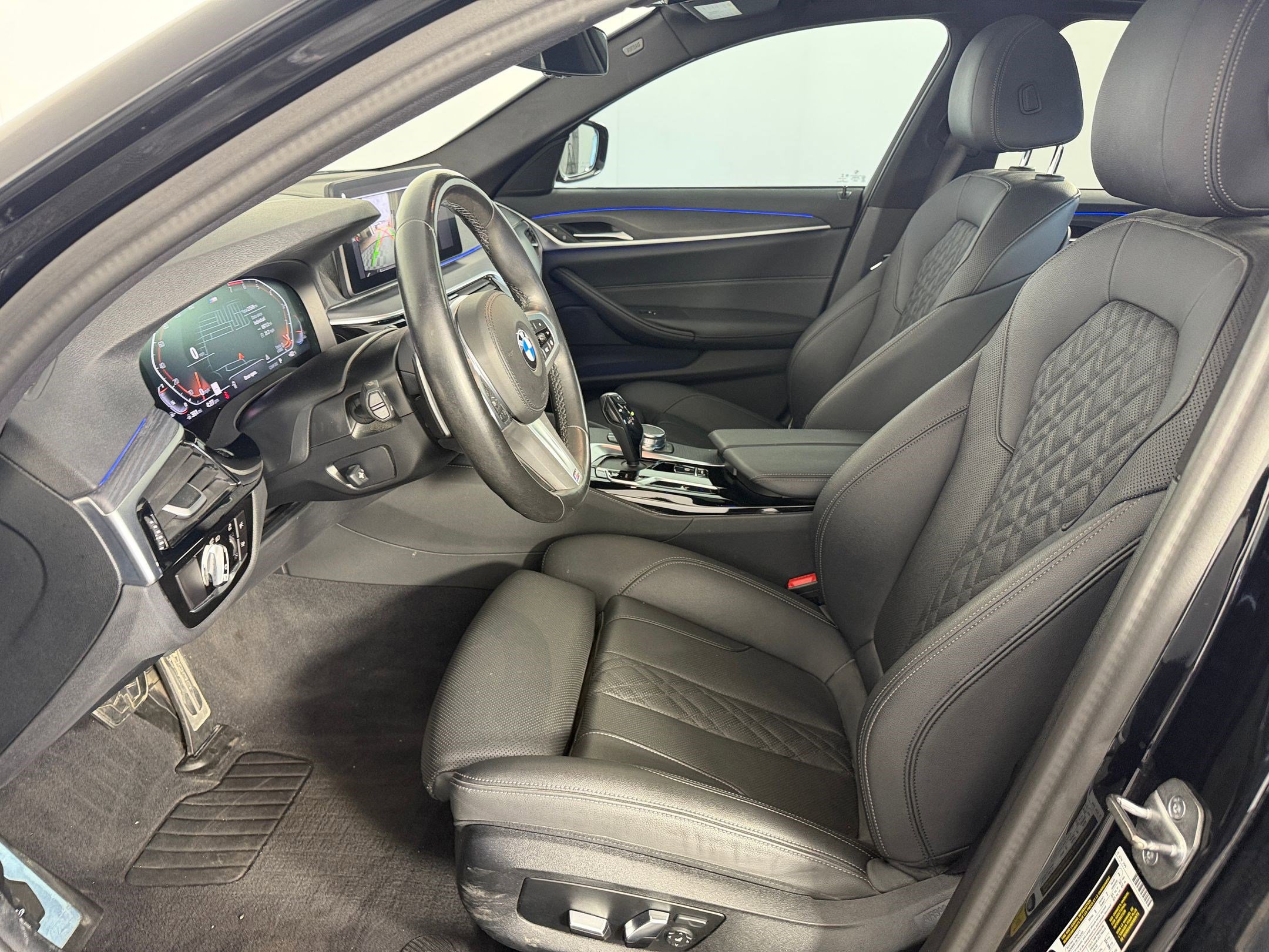 Certified 2023 BMW 530i w/ M Sport Package RWD image 5