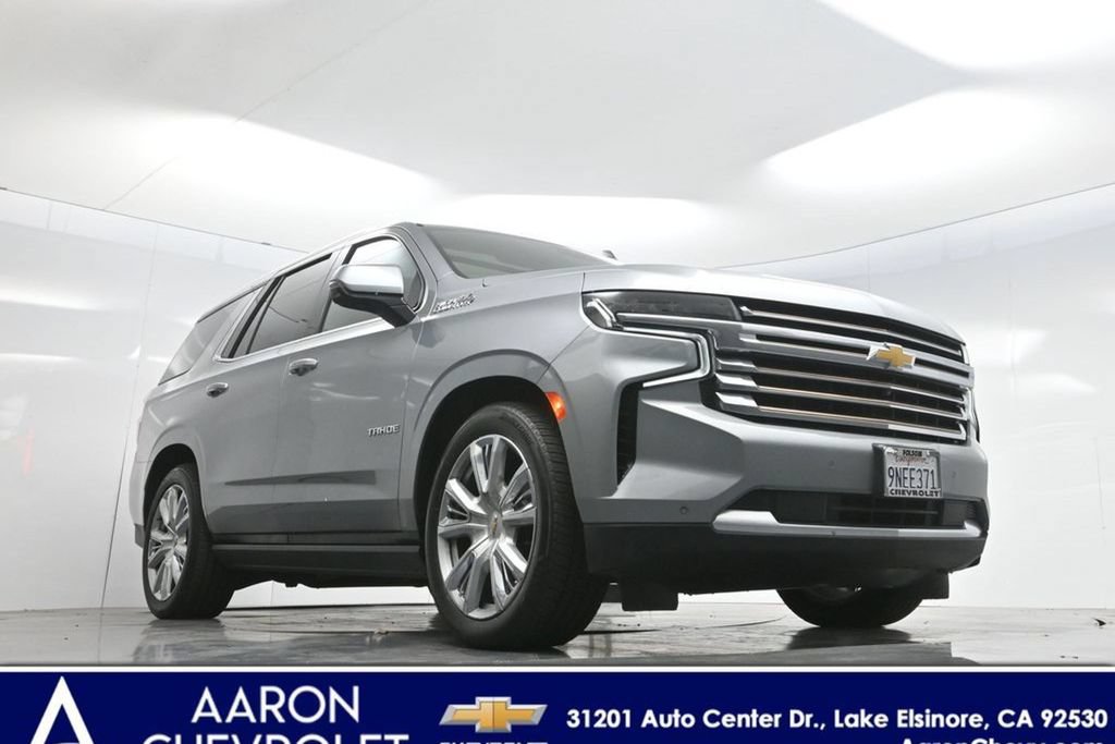 Used 2024 Chevrolet Tahoe High Country AWD/4WD image 2