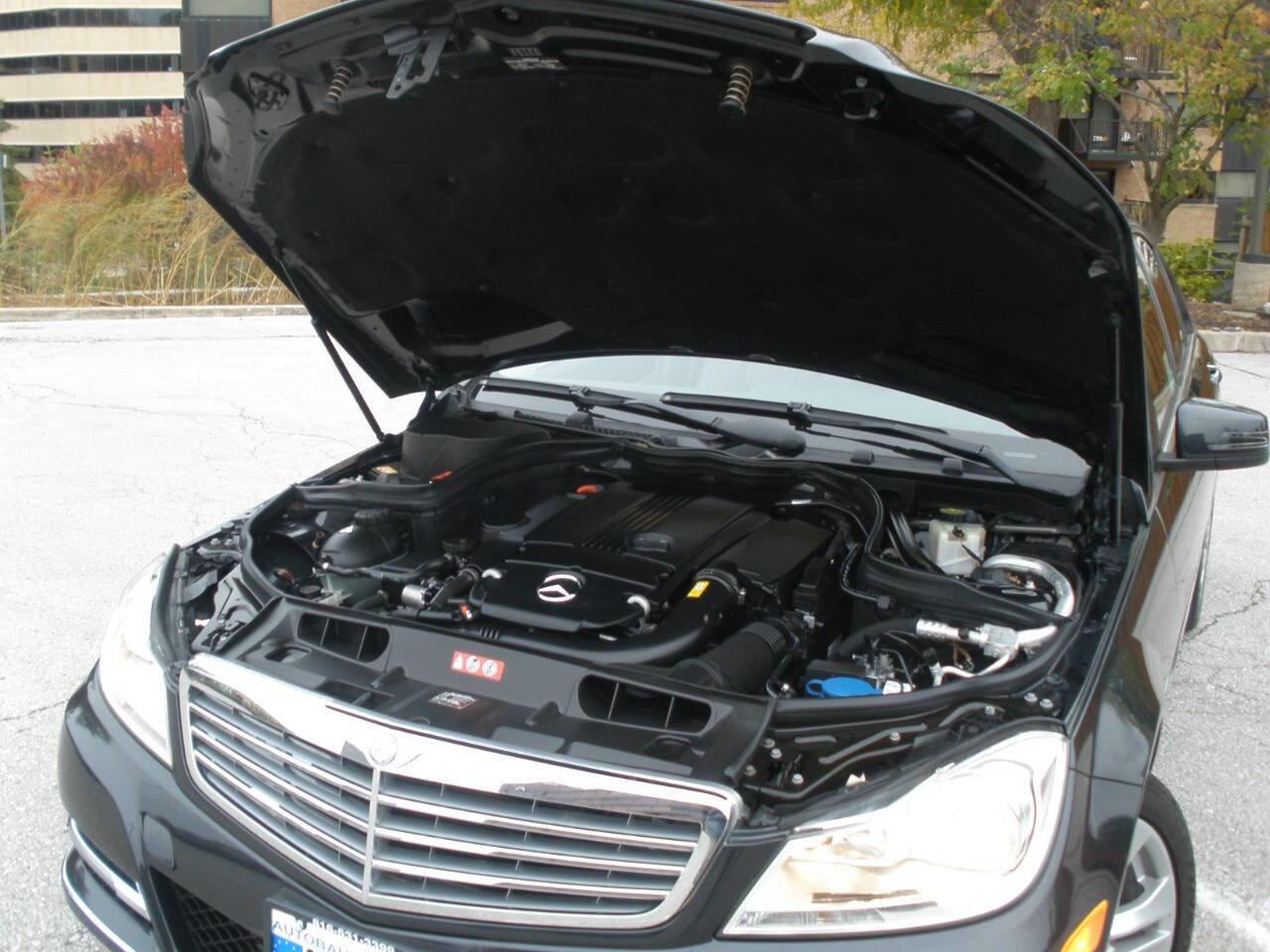 Used 2013 Mercedes-Benz C 250 Sedan image 12
