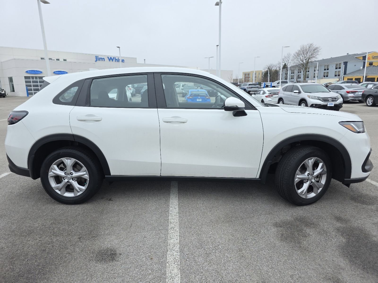 Certified 2024 Honda HR-V LX image 11