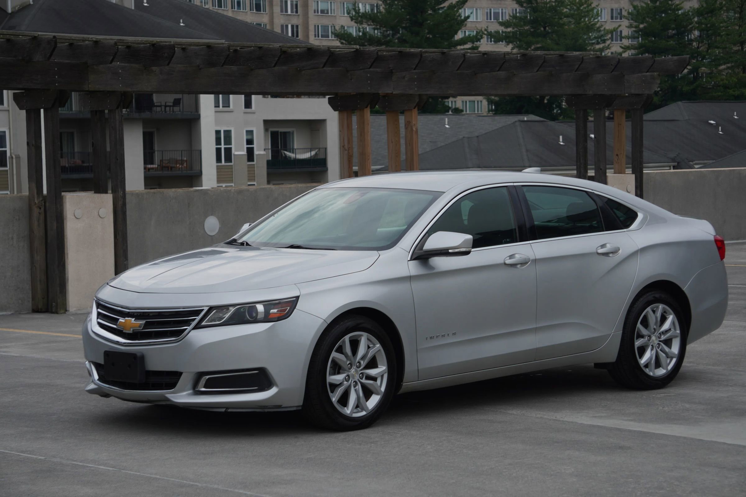 Used 2016 Chevrolet Impala LT image 14