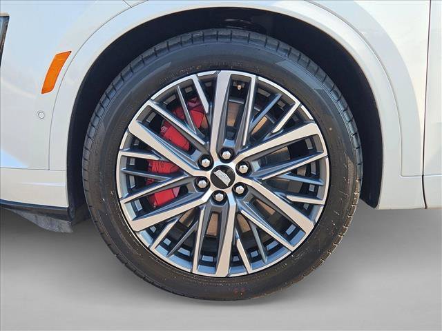Used 2024 Cadillac XT6 Sport w/ Platinum Package AWD/4WD image 27