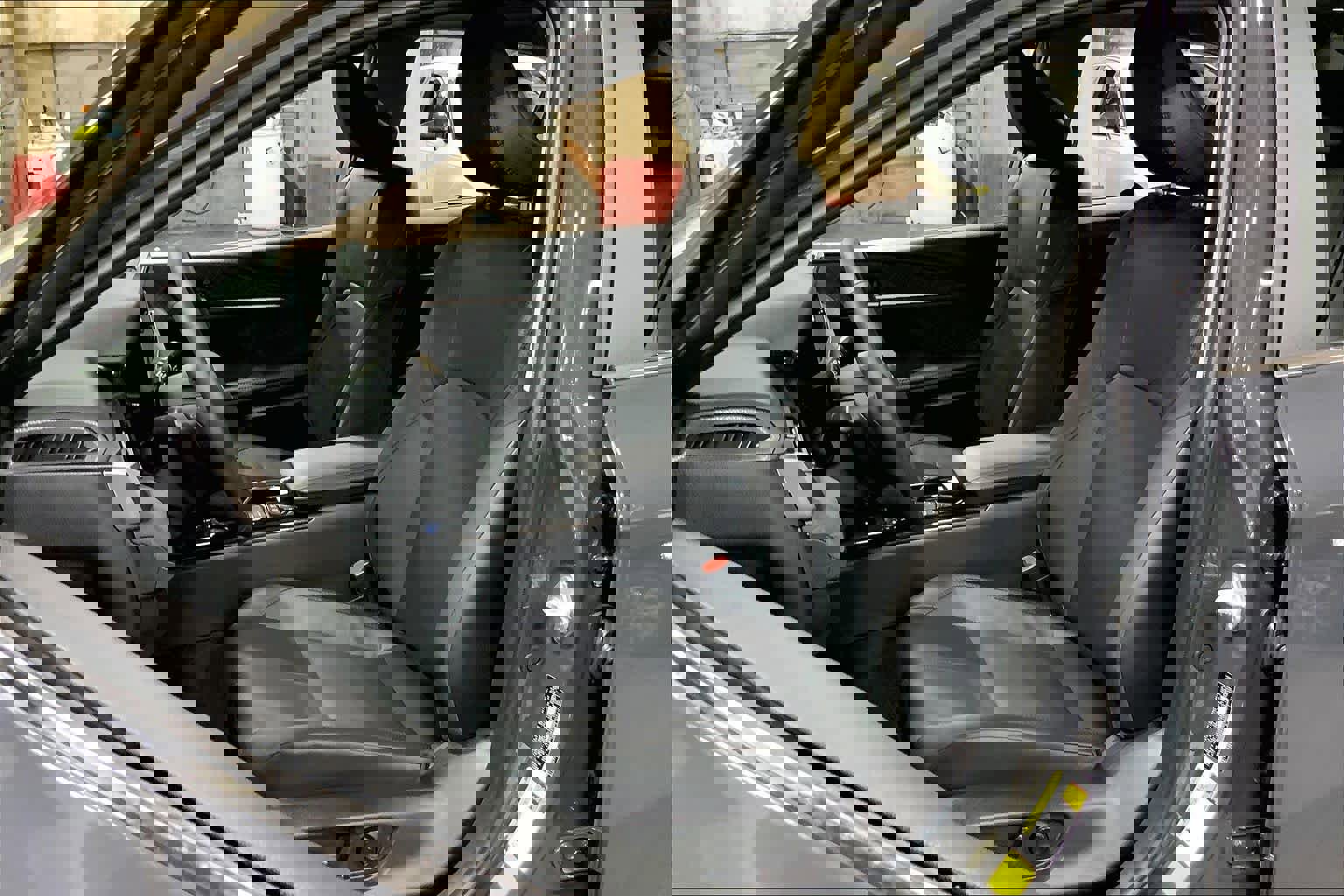 Used 2025 Toyota Camry XLE w/ Premium Plus Package image 8