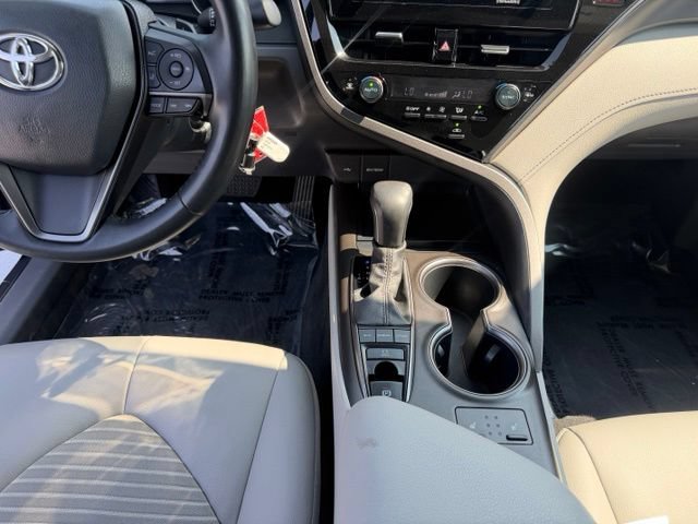 Certified 2023 Toyota Camry SE w/ Cold Weather Package AWD/4WD image 20