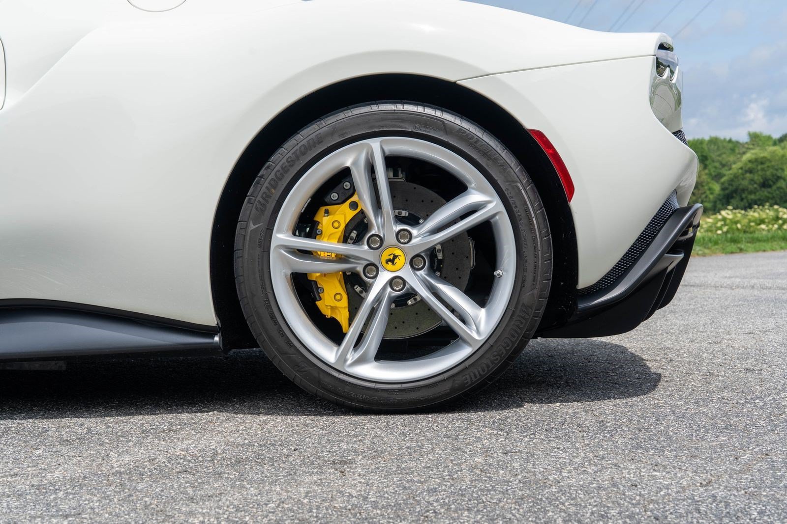 Used 2024 Ferrari 296 GTB RWD image 12