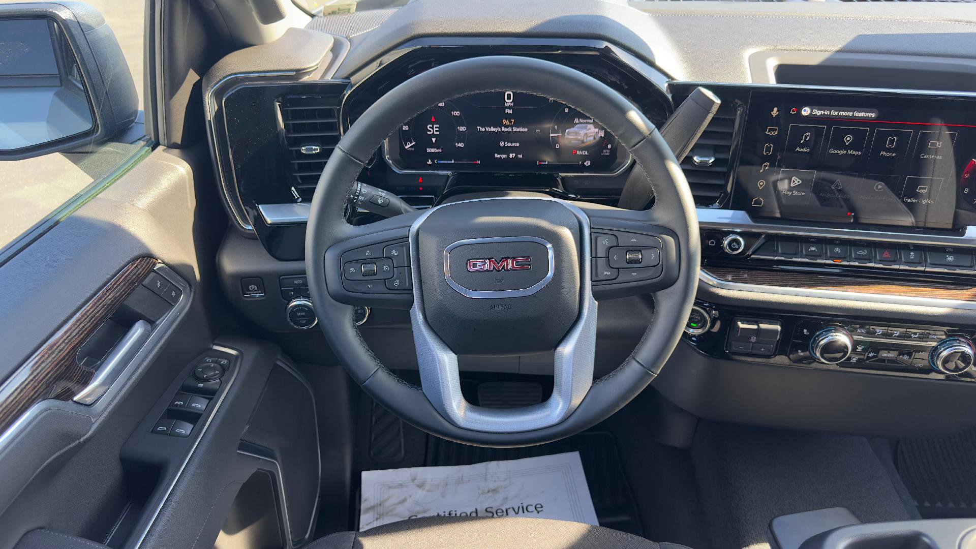 Used 2026 GMC Sierra 1500 Elevation image 13