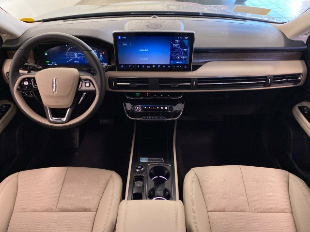 New 2025 Lincoln Corsair Grand Touring w/ Equipment Group 301A image 10