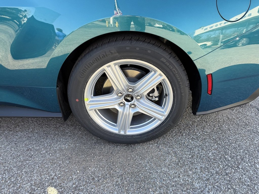 New 2026 Ford Mustang Coupe image 27