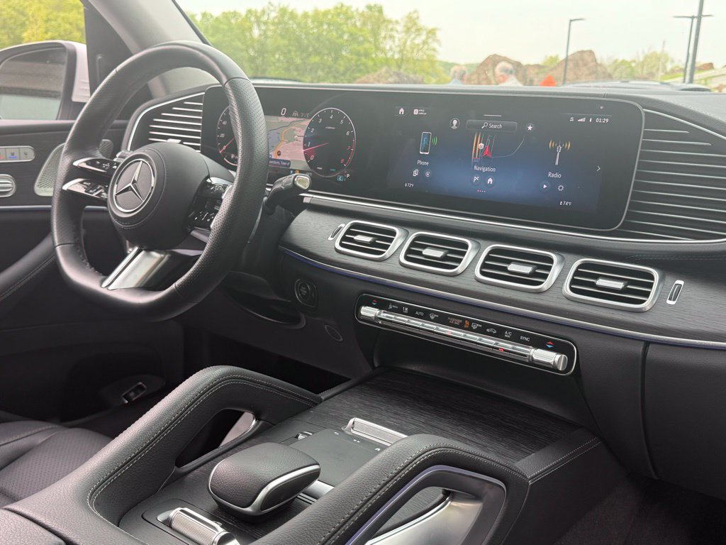 Used 2026 Mercedes-Benz GLS 450 4MATIC image 28