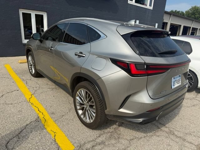 Used 2022 Lexus NX 350h AWD image 5
