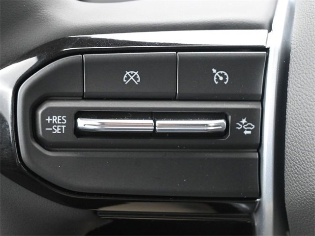 Used 2024 Chevrolet Colorado LT w/ LT Convenience Package III image 18