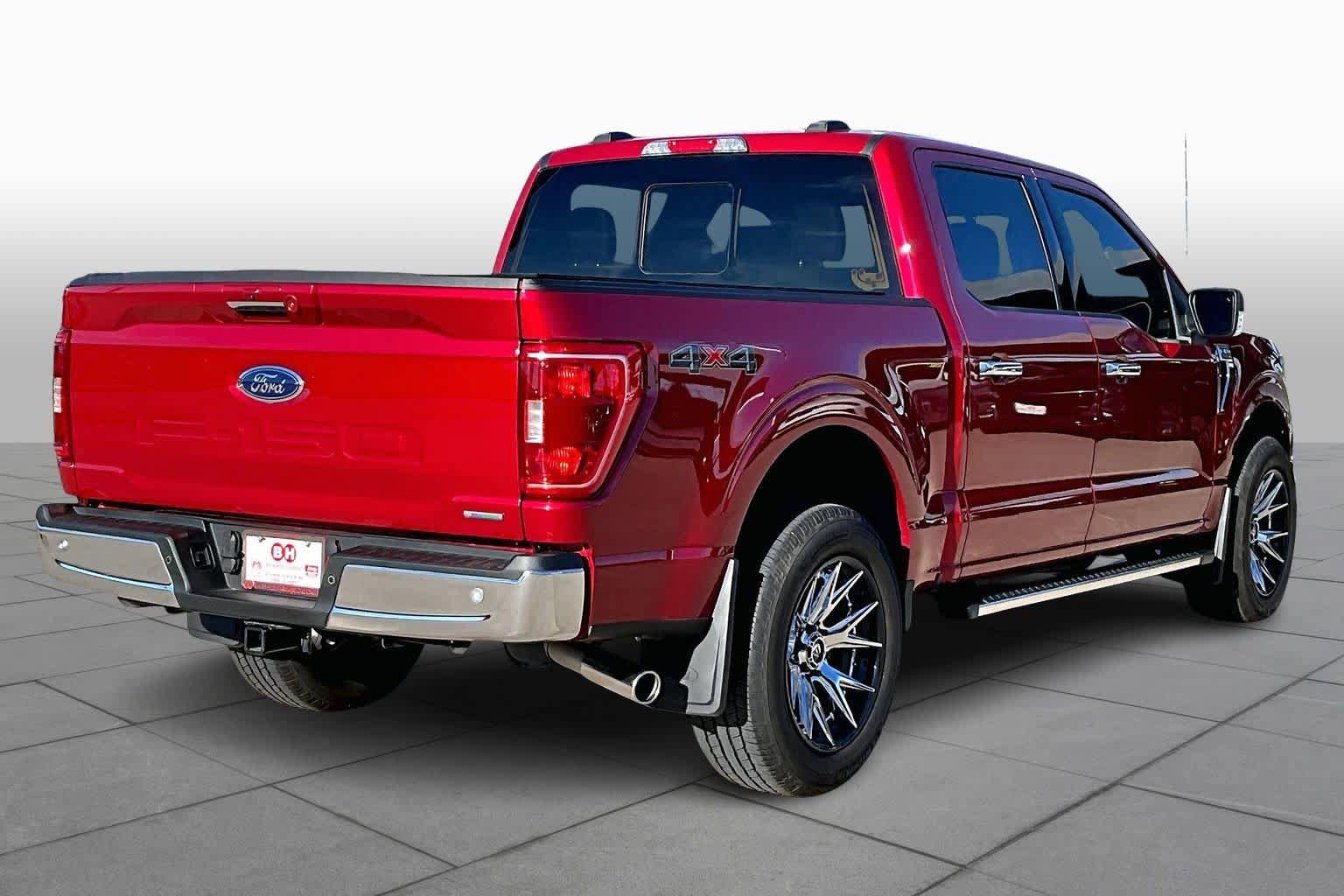 Used 2022 Ford F150 XLT w/ Equipment Group 302A High image 12