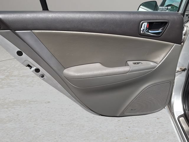Used 2009 Hyundai Sonata Limited FWD image 13