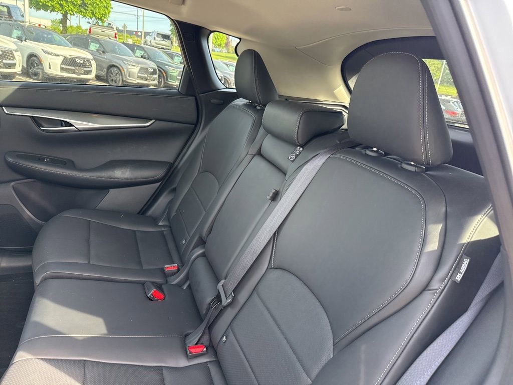 Certified 2025 INFINITI QX50 Luxe AWD/4WD image 30