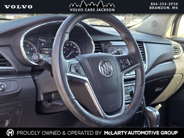 Used 2022 Buick Encore Preferred AWD/4WD image 22