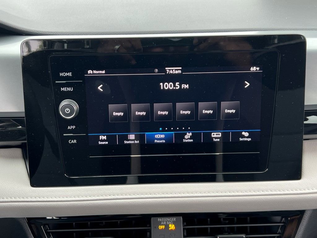 New 2025 Volkswagen Taos S image 21