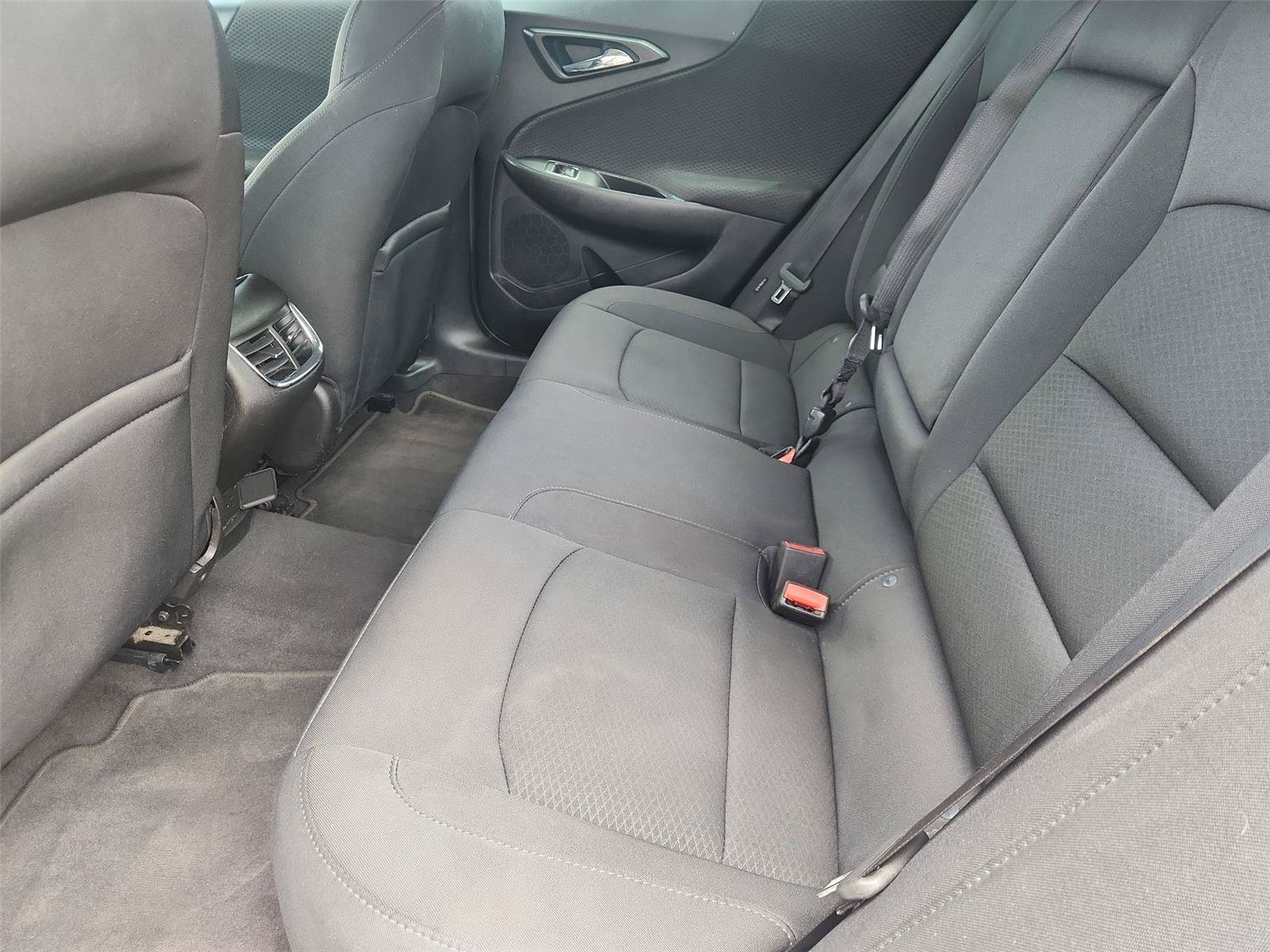 Used 2016 Chevrolet Malibu LT FWD image 24