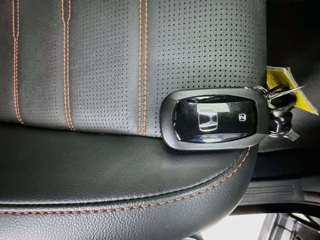 Used 2026 Honda CR-V Sport-L image 41