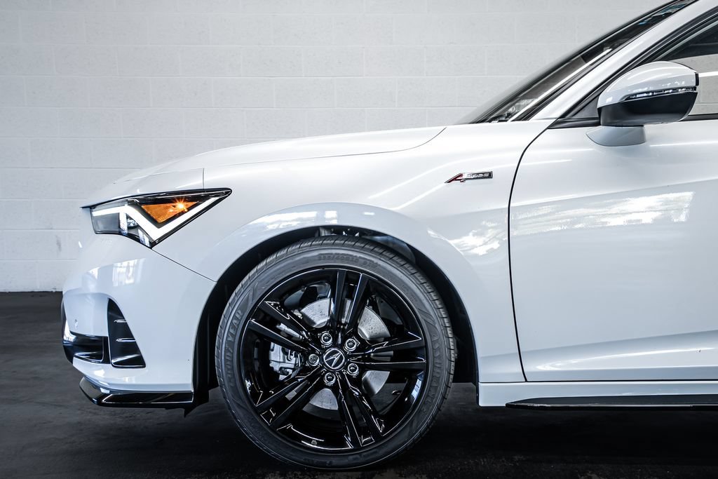 New 2026 Acura Integra A-Spec FWD image 9