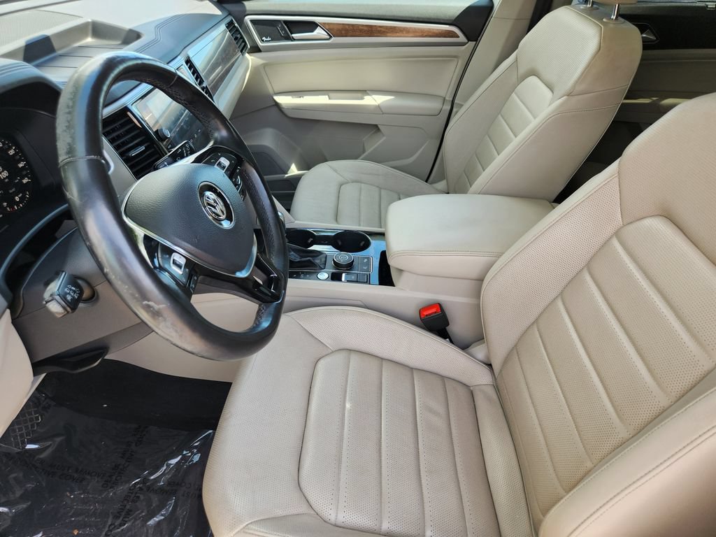 Used 2018 Volkswagen Atlas SEL Premium AWD/4WD image 4