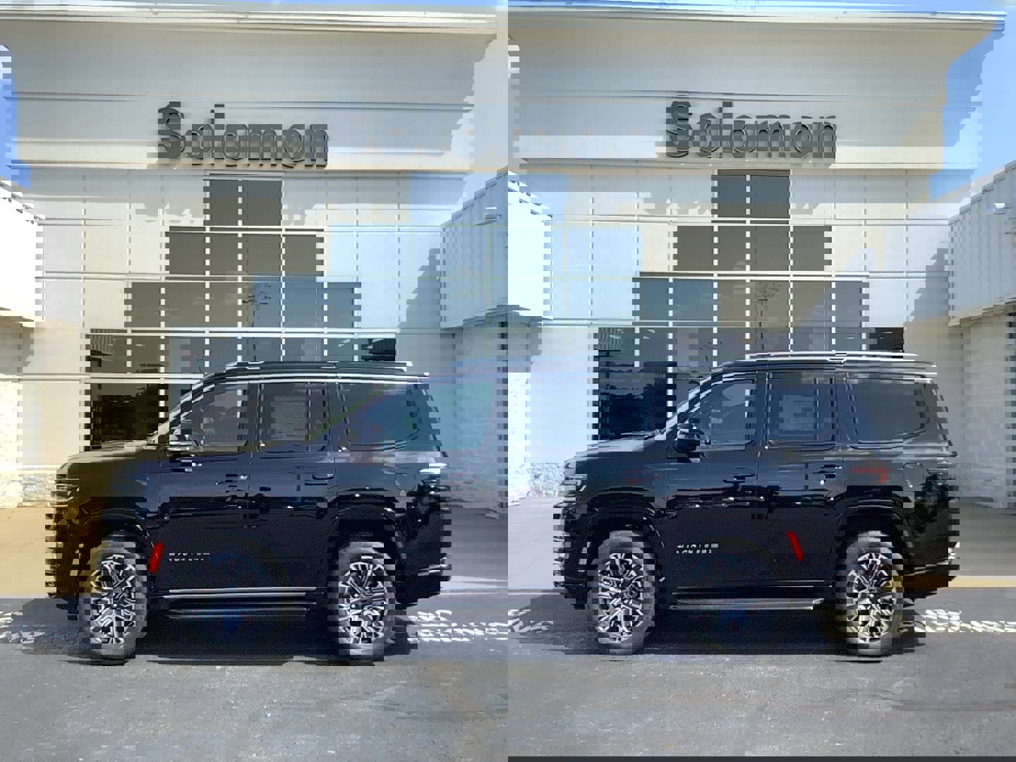 New 2025 Jeep Wagoneer 4WD w/ Premium Group I
