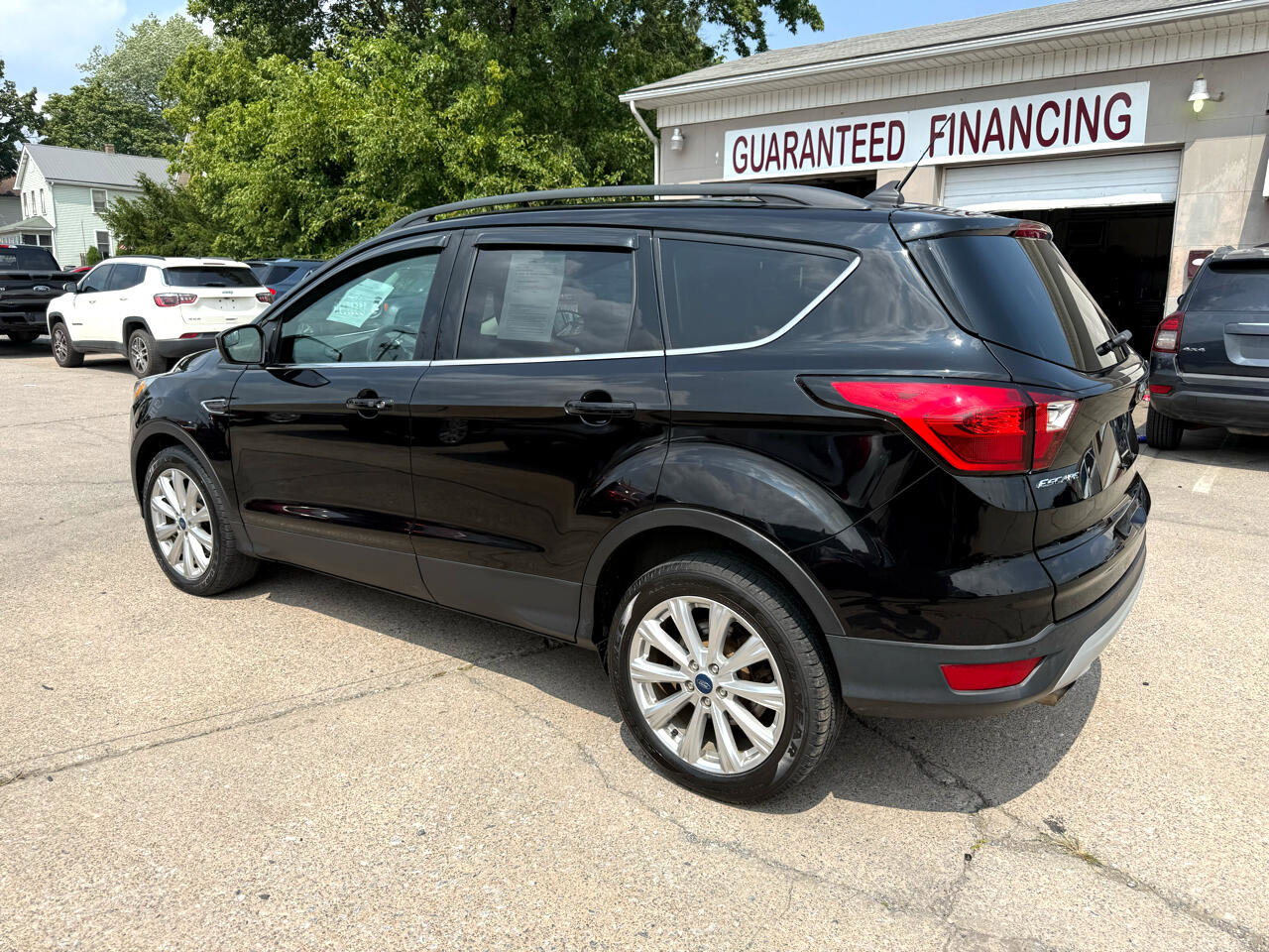 Used 2019 Ford Escape SEL image 6