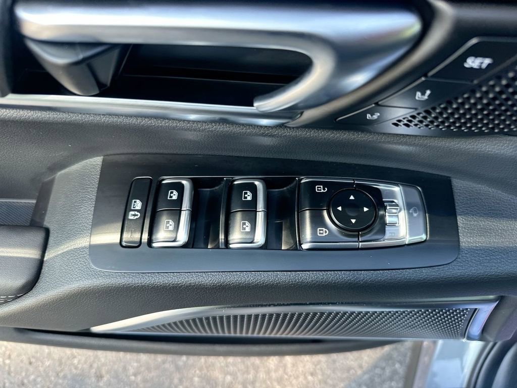 Used 2025 Kia Telluride SX Prestige image 39