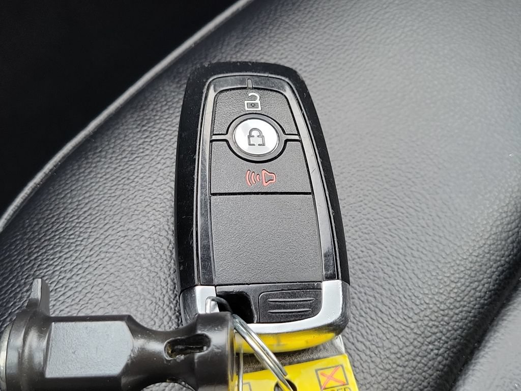 Used 2024 Ford Edge SEL AWD/4WD image 32