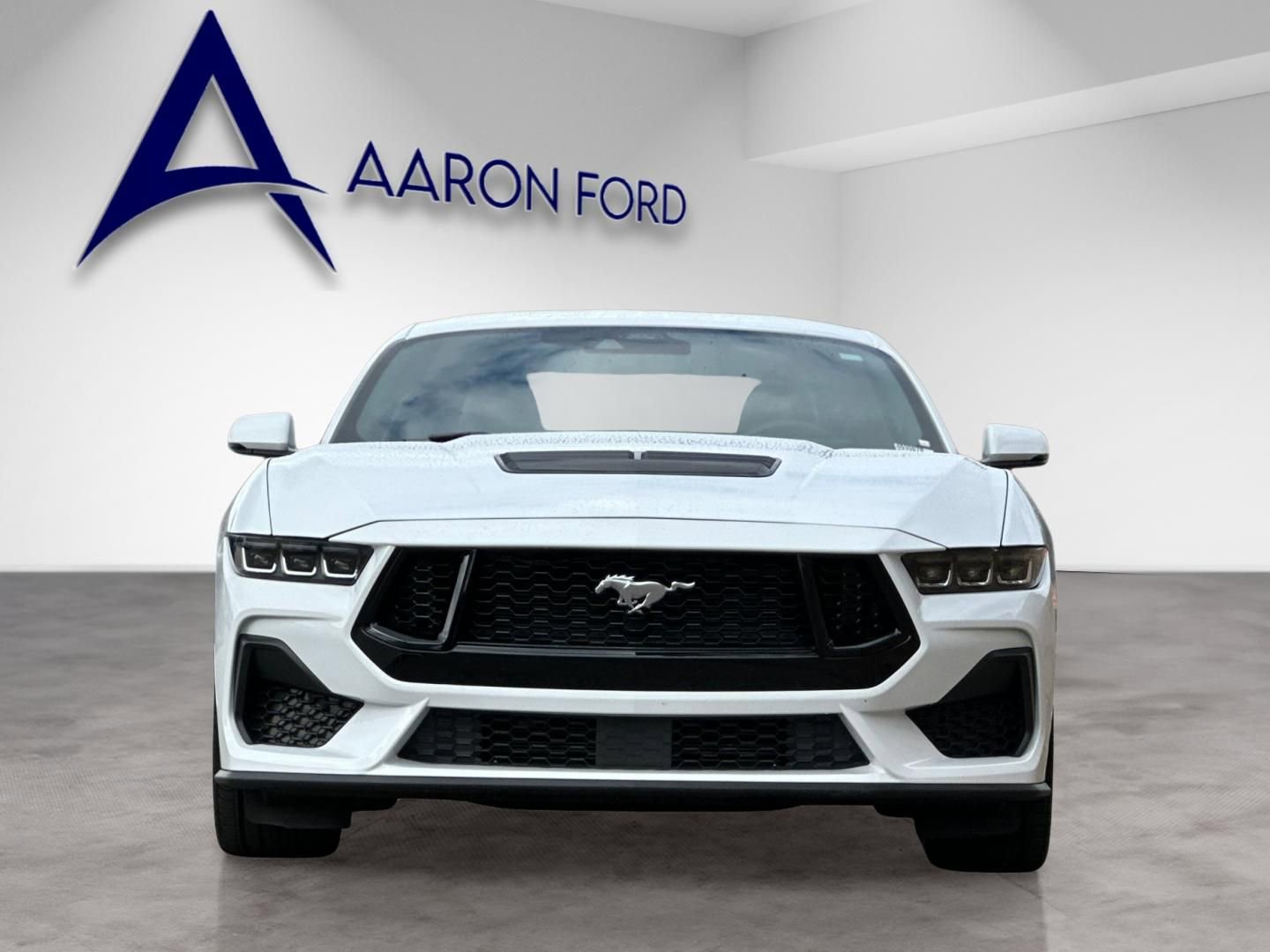 Used 2024 Ford Mustang GT Premium image 9