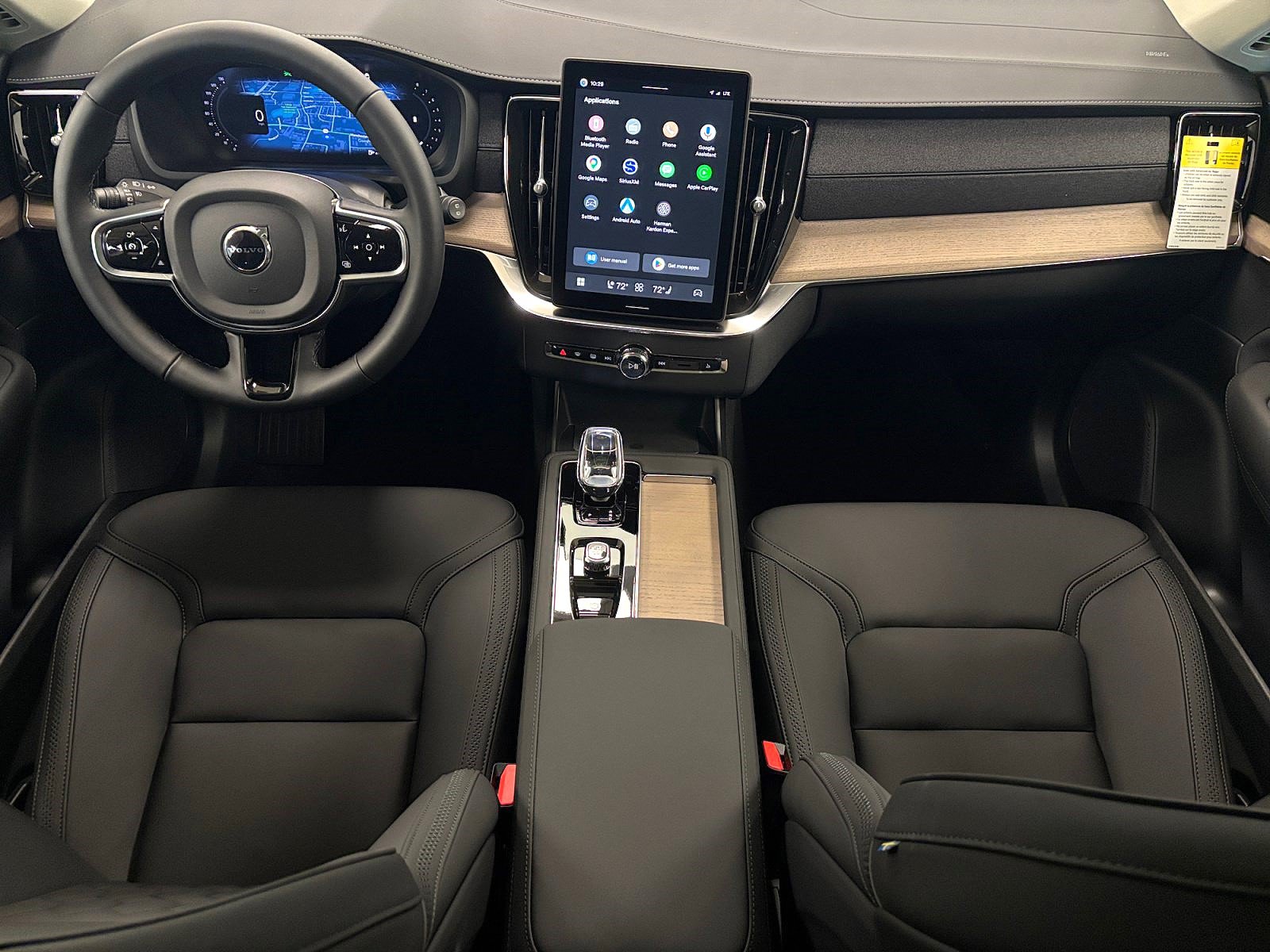 New 2026 Volvo XC90 B6 Plus w/ Protection Package AWD/4WD image 15