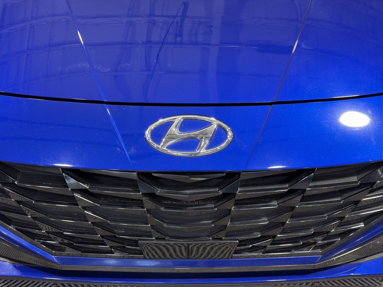 Used 2023 Hyundai Elantra Limited FWD image 12