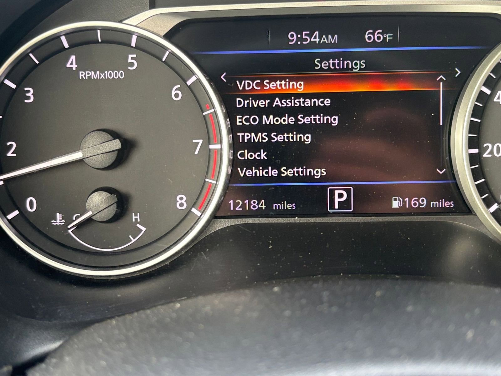 Used 2025 Nissan Sentra SV image 38