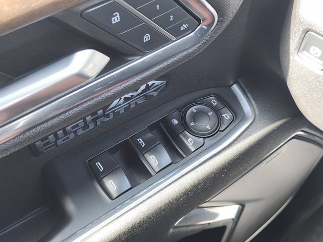 Used 2024 Chevrolet Silverado 1500 High Country AWD/4WD image 24