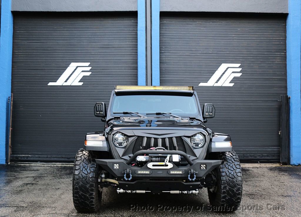 Used 2018 Jeep Wrangler Unlimited Rubicon w/ Dual Top Group AWD/4WD image 8