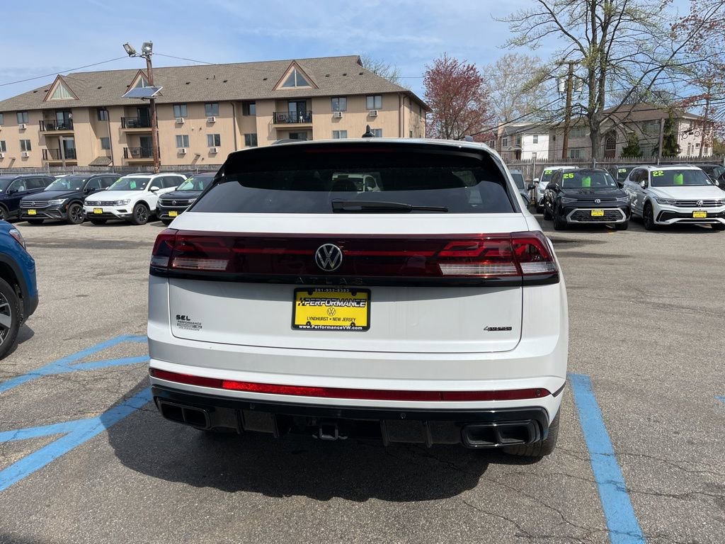 New 2026 Volkswagen Atlas Cross Sport SEL R-Line AWD/4WD image 7