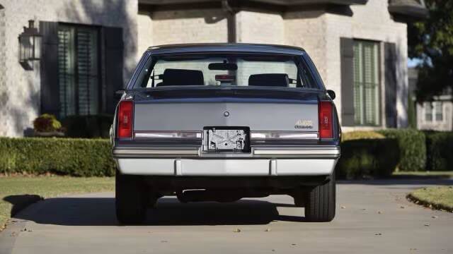 Used 1987 Oldsmobile Cutlass Supreme Salon image 5