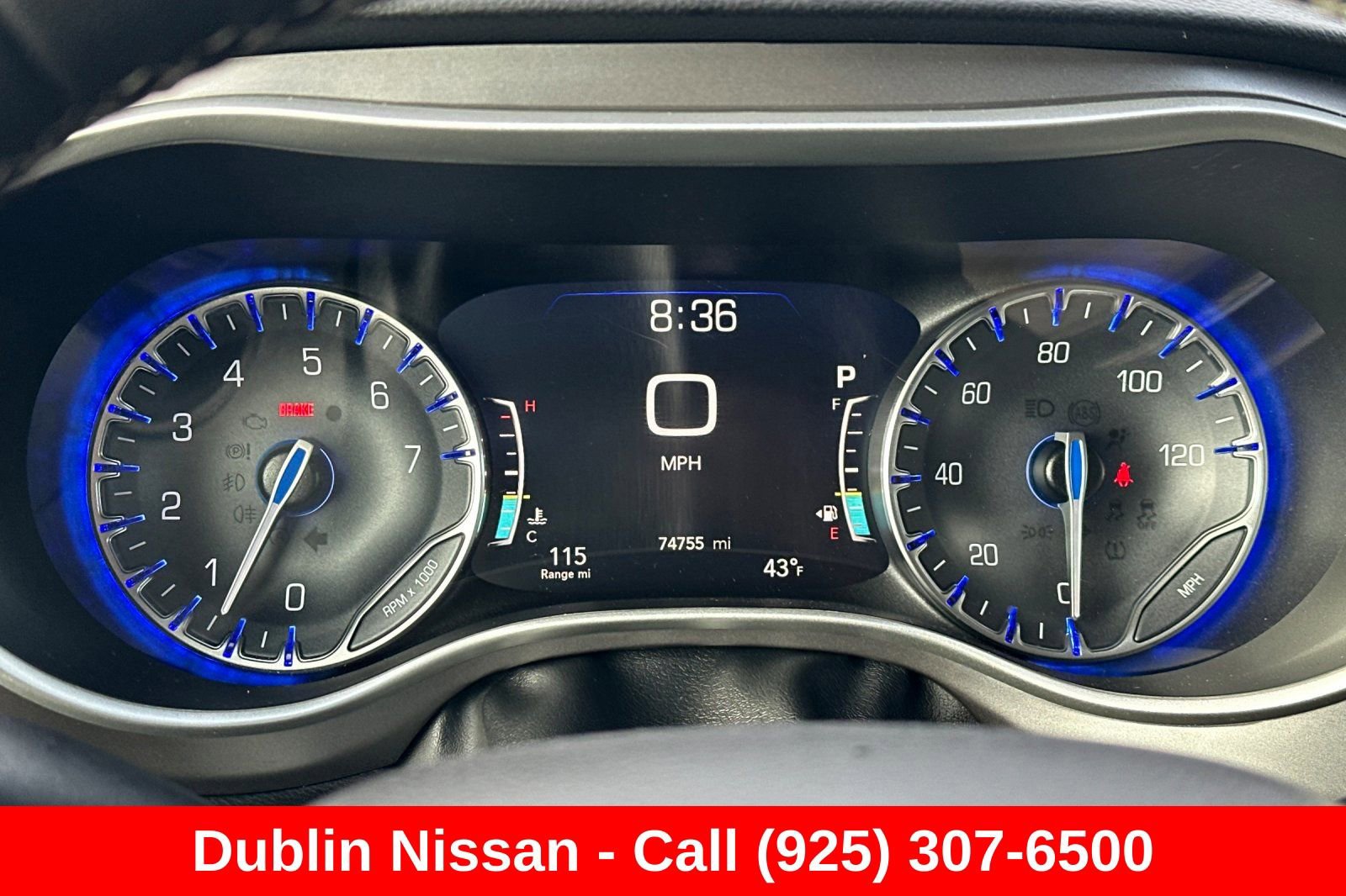 Used 2022 Chrysler Pacifica Touring-L FWD image 42