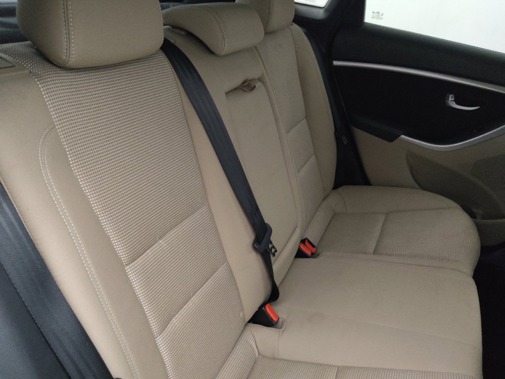 Used 2014 Hyundai Elantra GT FWD image 19